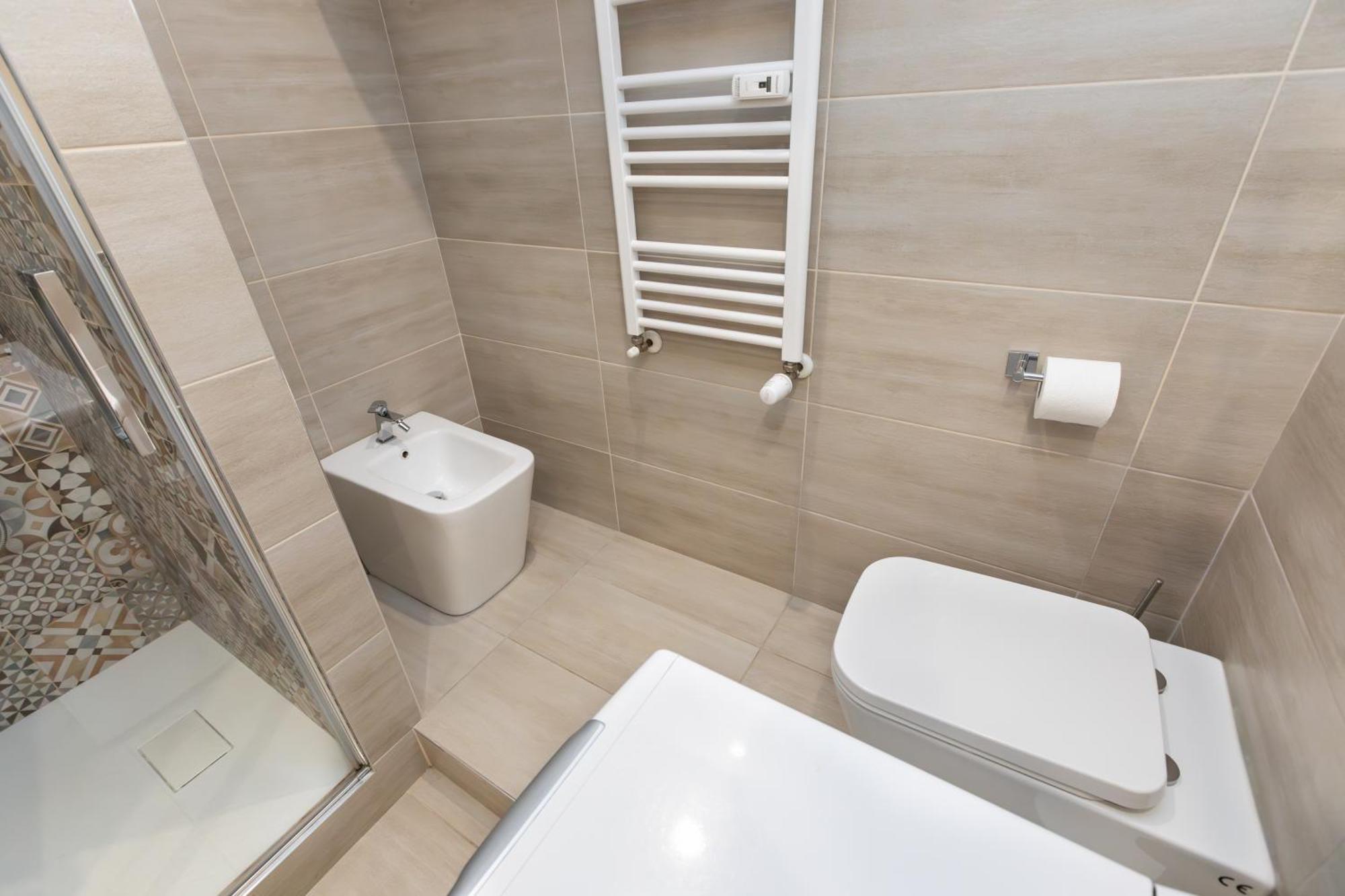Magnoliaapartments - 5 Nirone Center Милано Екстериор снимка