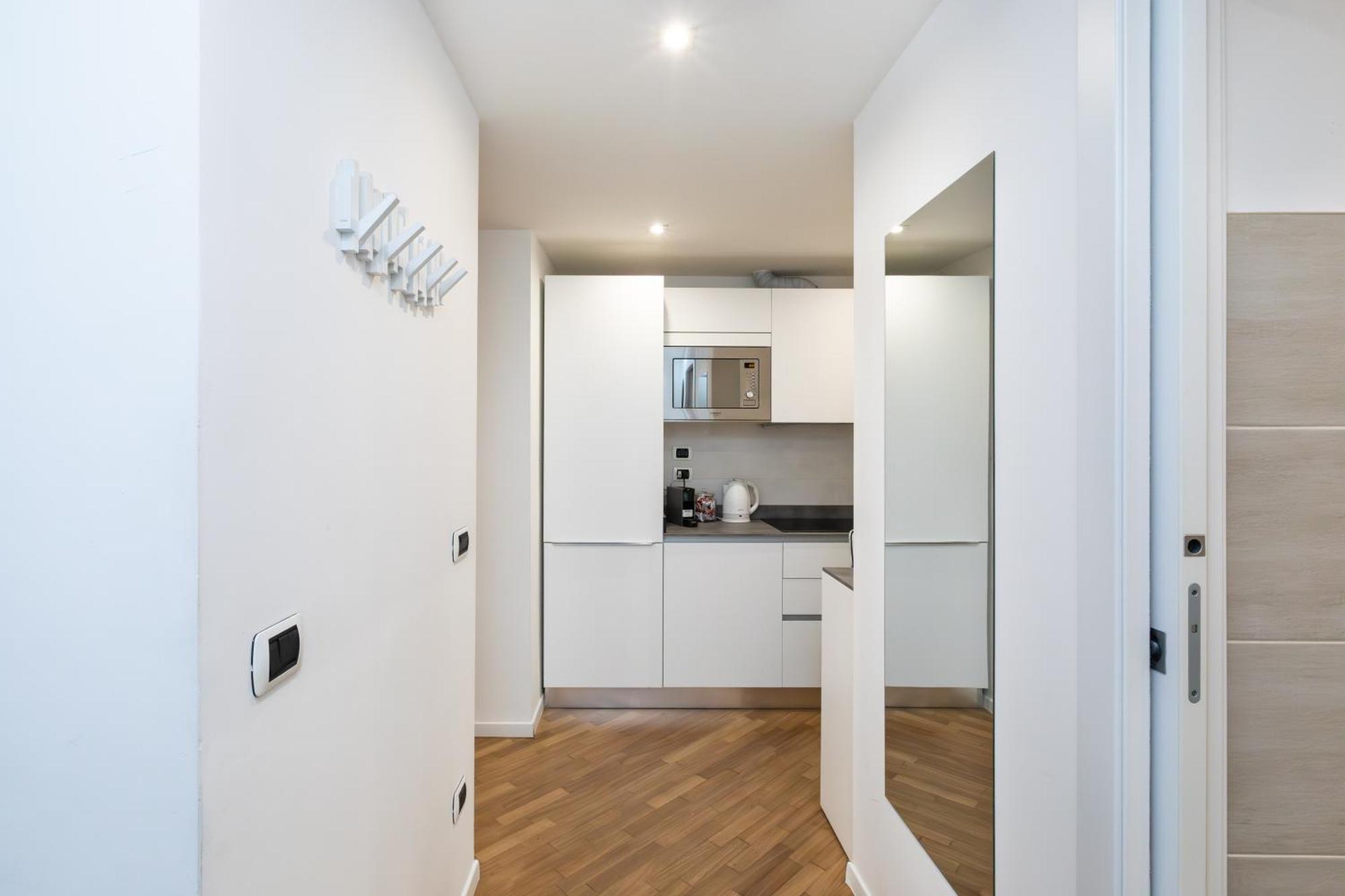 Magnoliaapartments - 5 Nirone Center Милано Екстериор снимка