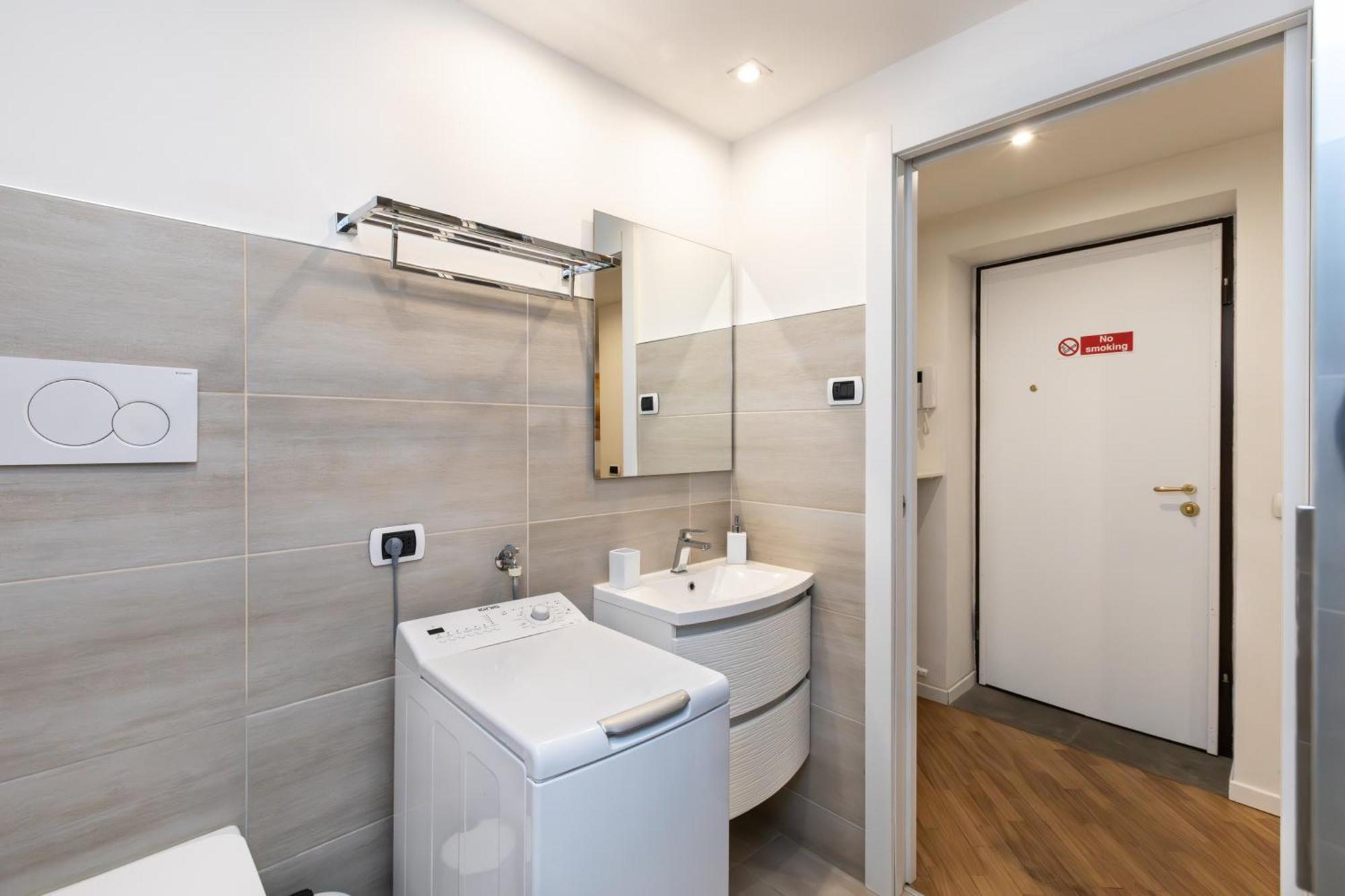 Magnoliaapartments - 5 Nirone Center Милано Екстериор снимка